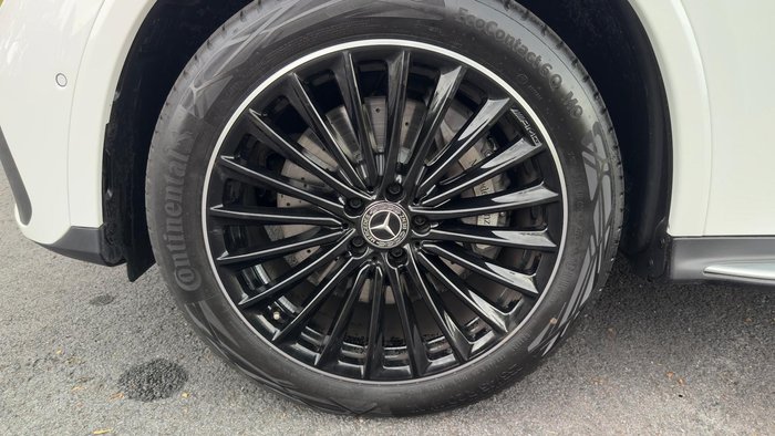 2025 Mercedes-Benz GLC-Class GLC300