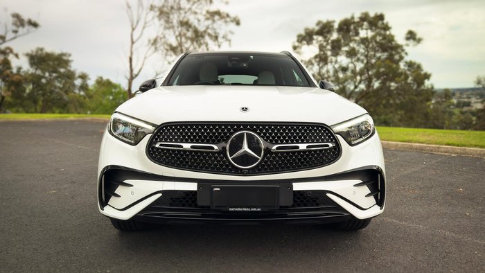 2025 Mercedes-Benz GLC-Class GLC300