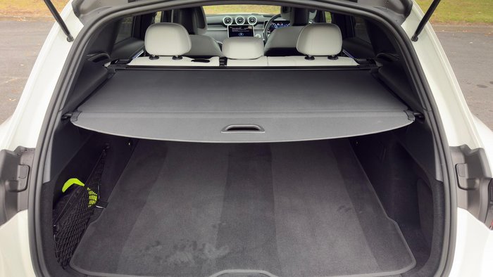 2025 Mercedes-Benz GLC-Class GLC300