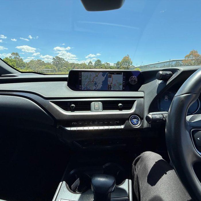 2020 Lexus UX 250h Luxury