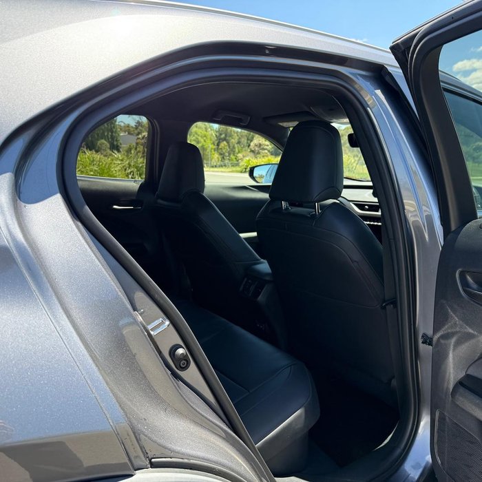 2020 Lexus UX 250h Luxury