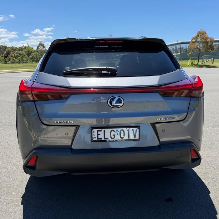 2020 Lexus UX 250h Luxury