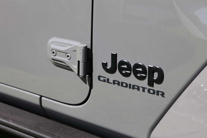 2023 Jeep Gladiator Night Eagle