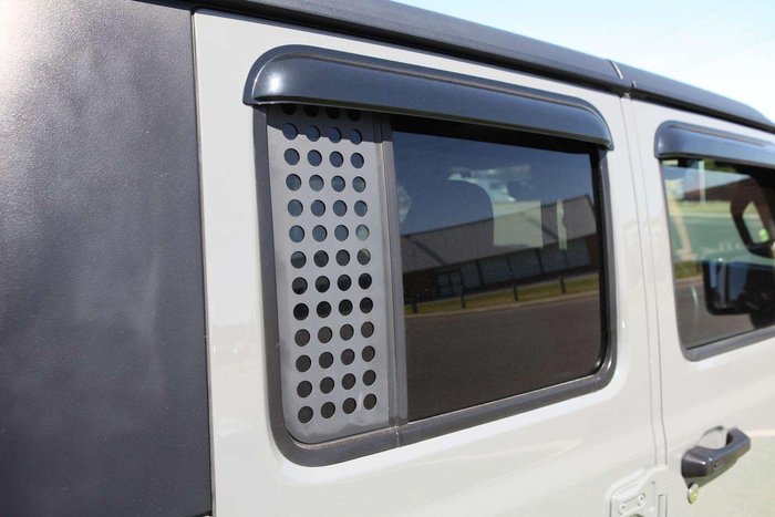 2023 Jeep Gladiator Night Eagle