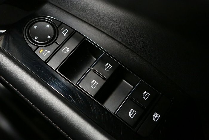 2023 Mazda 3 G20 Touring