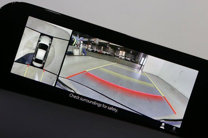 2023 Mazda 3 G20 Touring