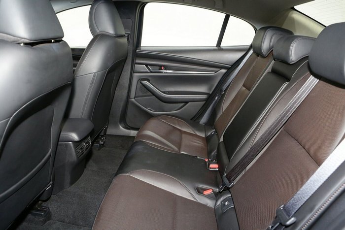 2023 Mazda 3 G20 Touring