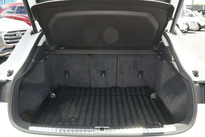 2022 Audi Q3 35 TFSI S line