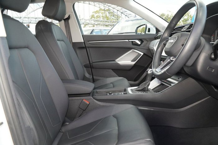 2022 Audi Q3 35 TFSI S line