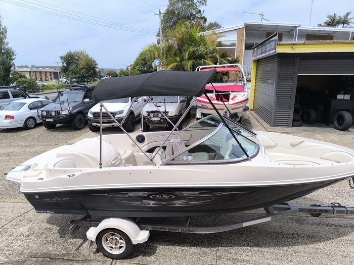 2008 Sea Ray 175 Sport
