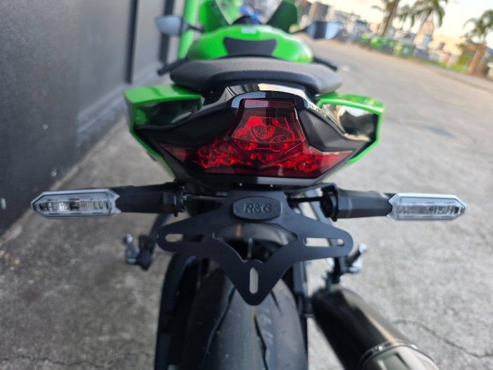 2025 Kawasaki NINJA ZX-10R GREEN