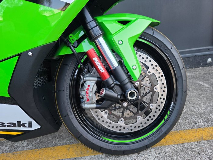 2025 Kawasaki NINJA ZX-10R GREEN