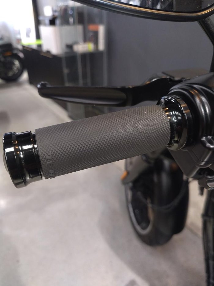 2022 Harley-Davidson Breakout 114 (FXBRS) Softail Black