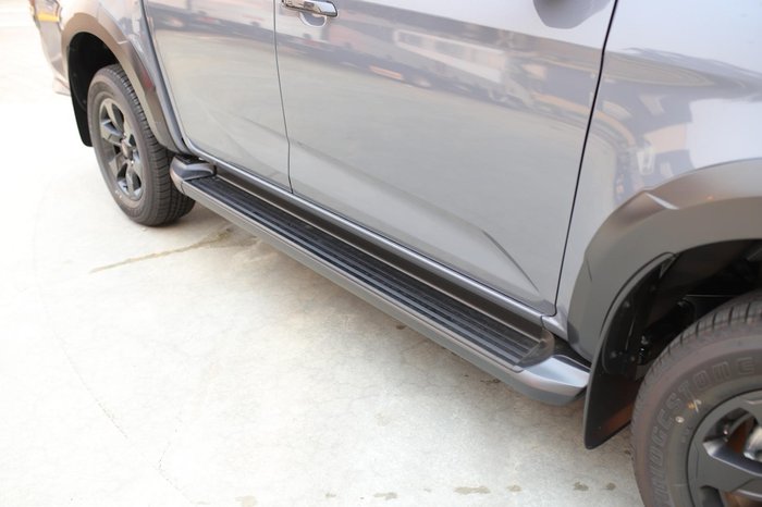 2025 Isuzu D-MAX X-TERRAIN