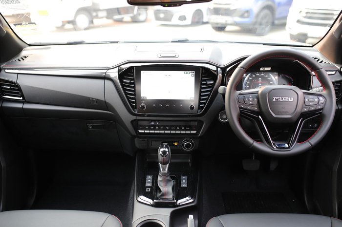 2025 Isuzu D-MAX X-TERRAIN