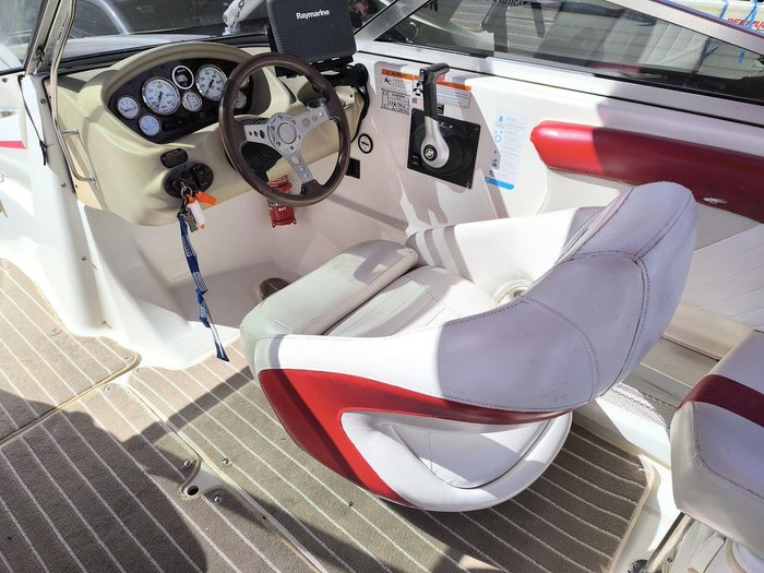 2008 Glastron GT 225