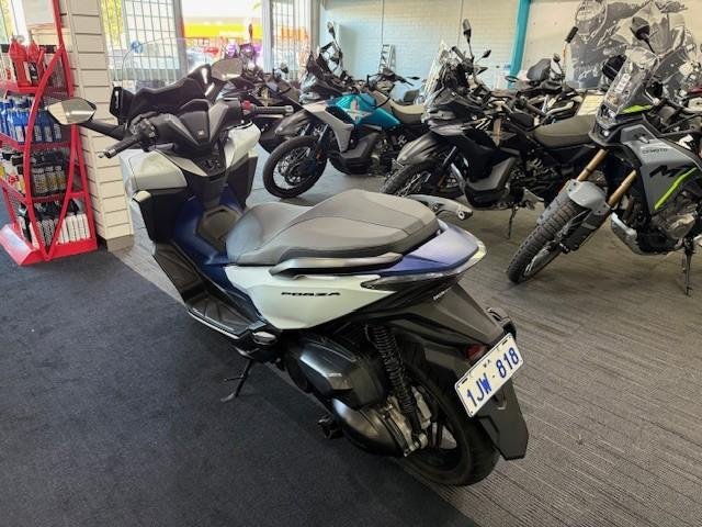 2019 Honda Forza 300 (NSS300) Forza White