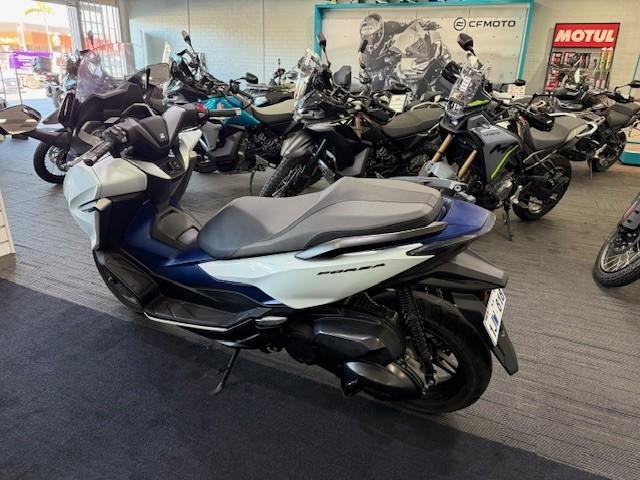 2019 Honda Forza 300 (NSS300) Forza White