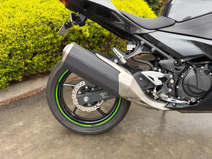2022 Kawasaki NINJA 400 Black