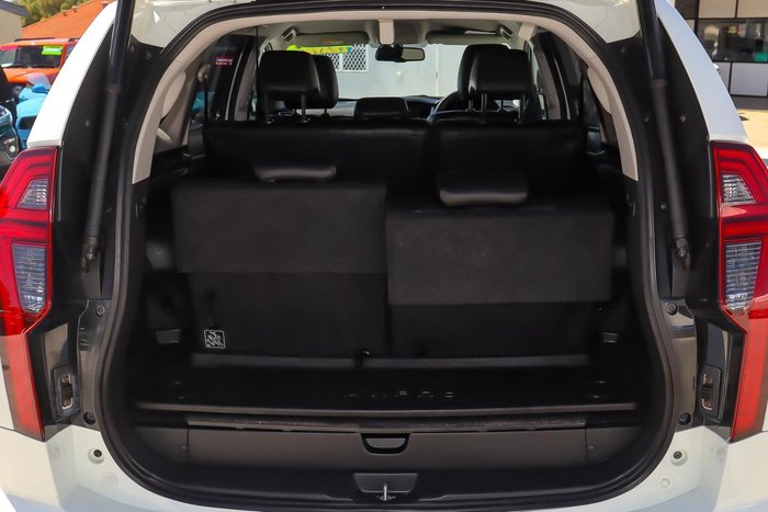 2021 Mitsubishi Pajero Sport GLS