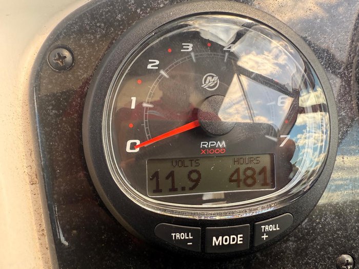 2008 Sea Ray 275 Sundancer