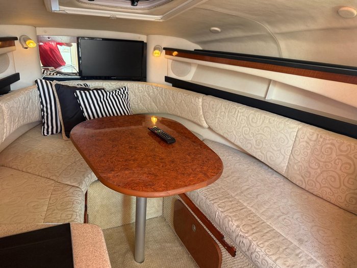 2005 Sea Ray 275 Sundancer