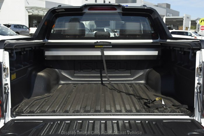 2025 Isuzu D-MAX X-TERRAIN