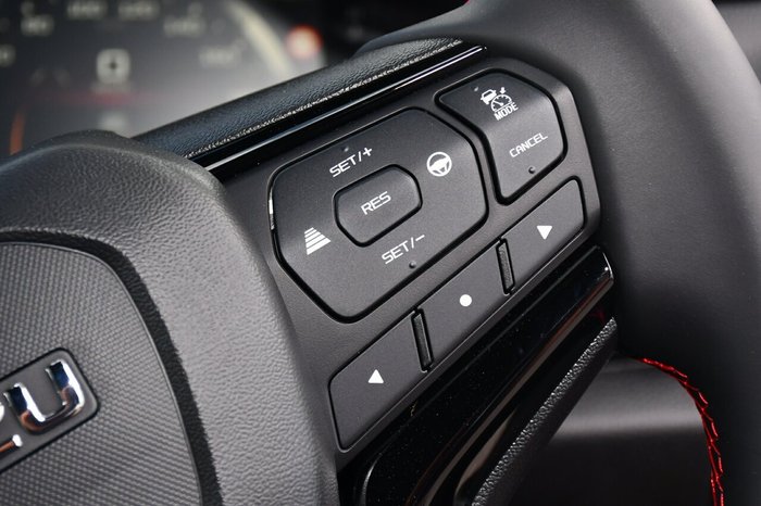 2025 Isuzu D-MAX X-TERRAIN