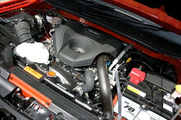 2025 Isuzu D-MAX X-TERRAIN
