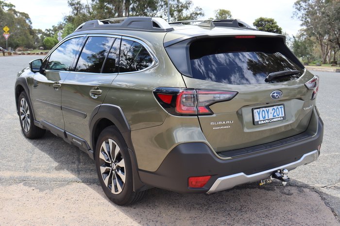 2023 Subaru Outback AWD Touring