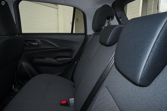 2025 Suzuki Swift Hybrid Plus UZ Premium Silver