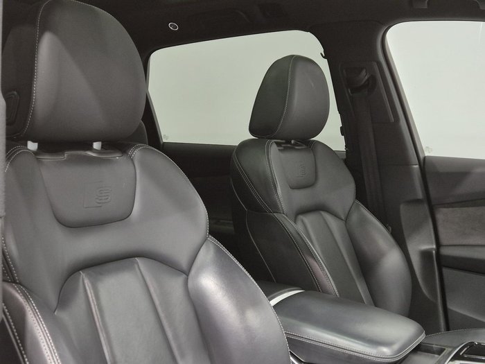2021 Audi Q7 55 TFSI S line