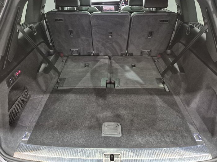 2021 Audi Q7 55 TFSI S line