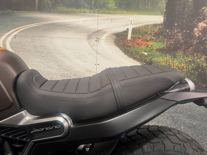 2022 Benelli LEONCINO 800 Brown