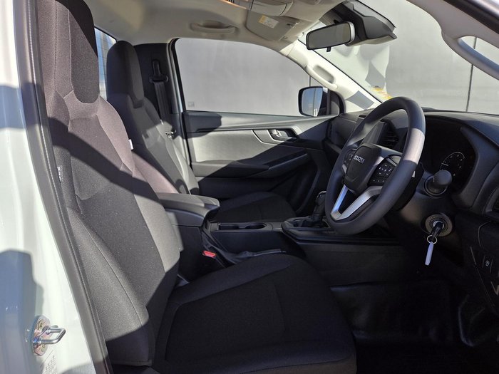 2025 Isuzu D-MAX SX High Ride