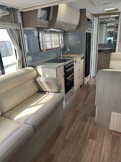 2016 Avida Esperance