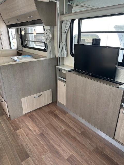 2016 Avida Esperance