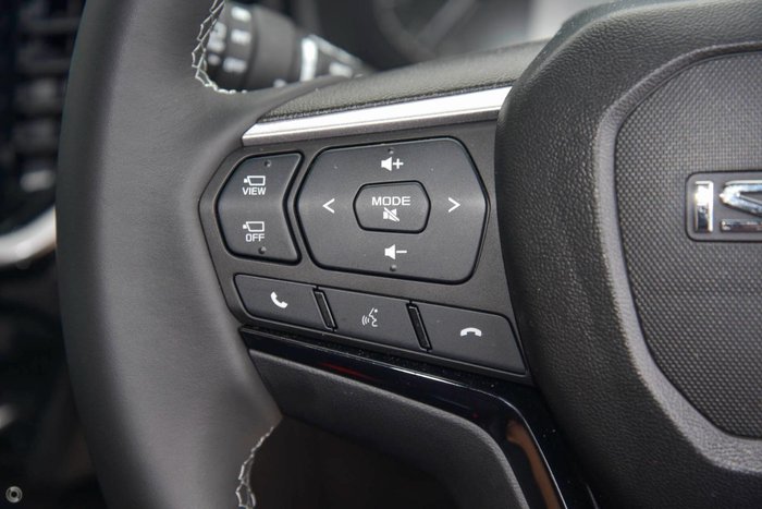 2025 Isuzu MU-X LS-T