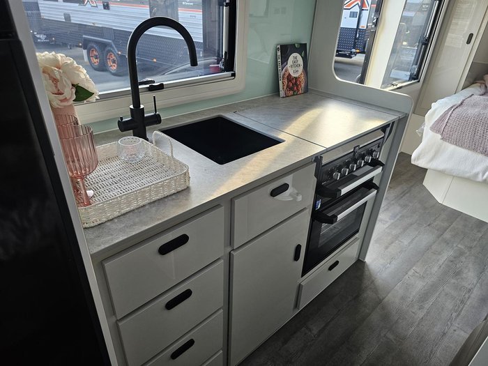 2025 JB Caravans Gator X Bunk