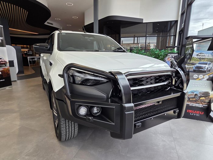 2025 Isuzu MU-X LS-T