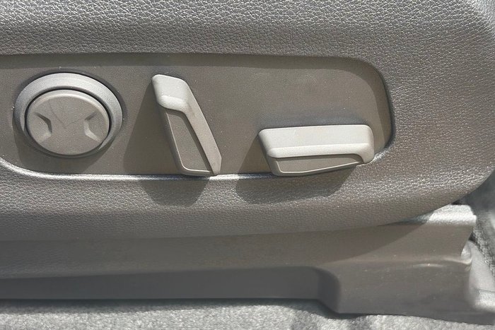 2025 Kia Carnival GT-Line Lite