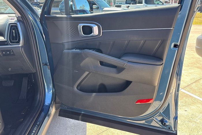 2025 Kia Sorento Sport