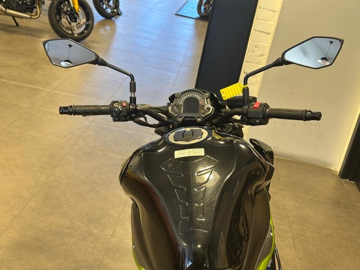 2017 Kawasaki Z900 (ZR900B) Z Grey