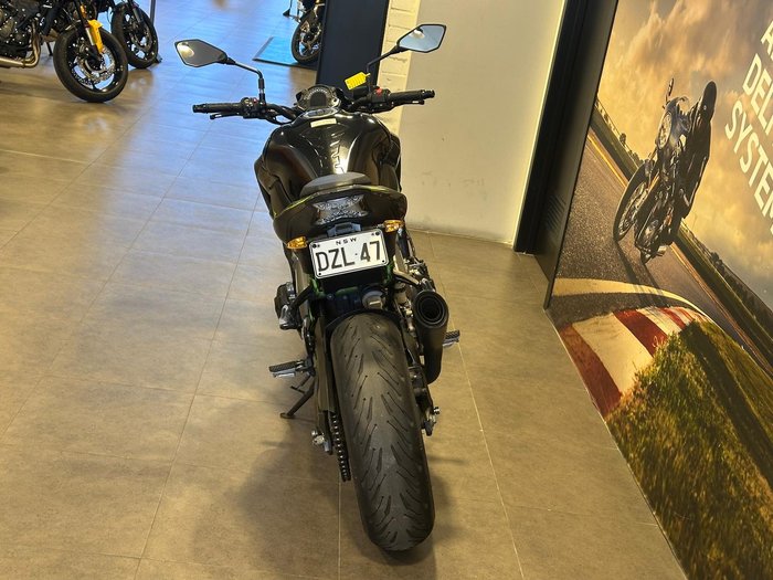 2017 Kawasaki Z900 (ZR900B) Z Grey