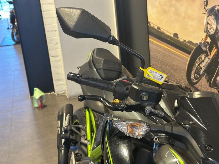 2017 Kawasaki Z900 (ZR900B) Z Grey