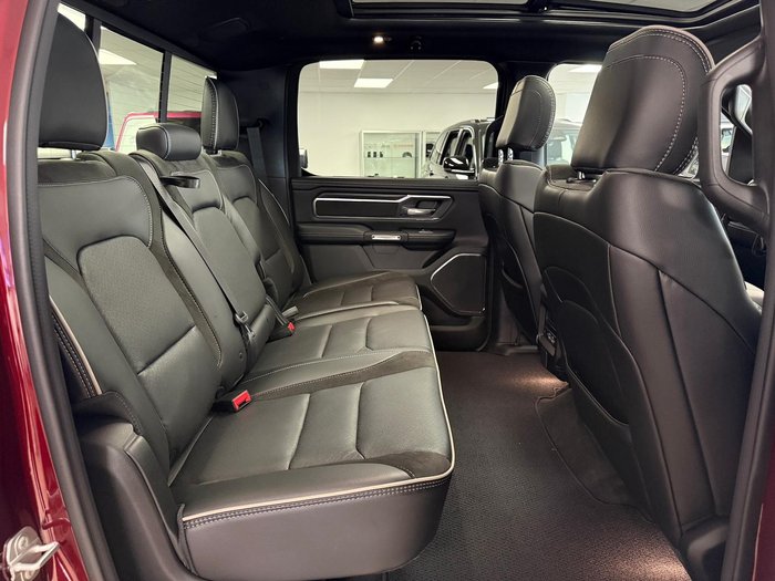 2024 RAM 1500 Laramie Sport RamBox