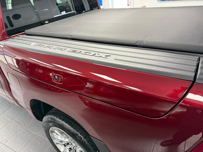 2024 RAM 1500 Laramie Sport RamBox