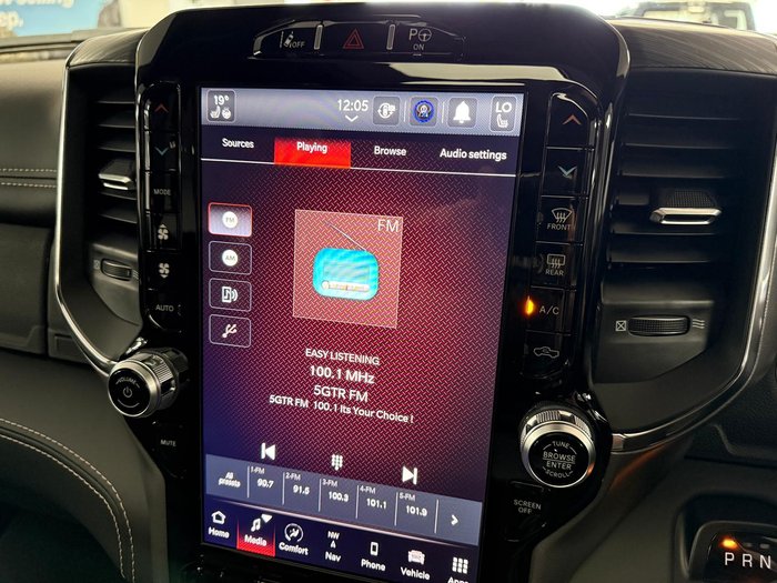 2024 RAM 1500 Laramie Sport RamBox