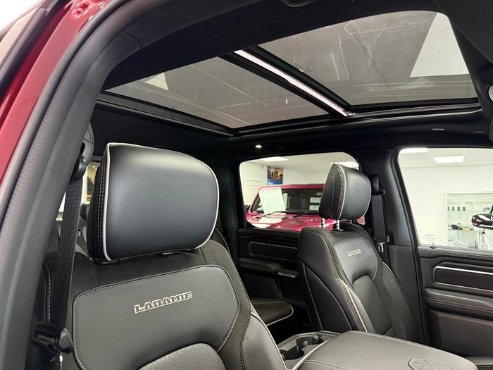 2024 RAM 1500 Laramie Sport RamBox
