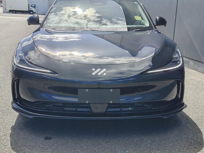 2025 MG IM5 Platinum P12L MY25 Ares Black